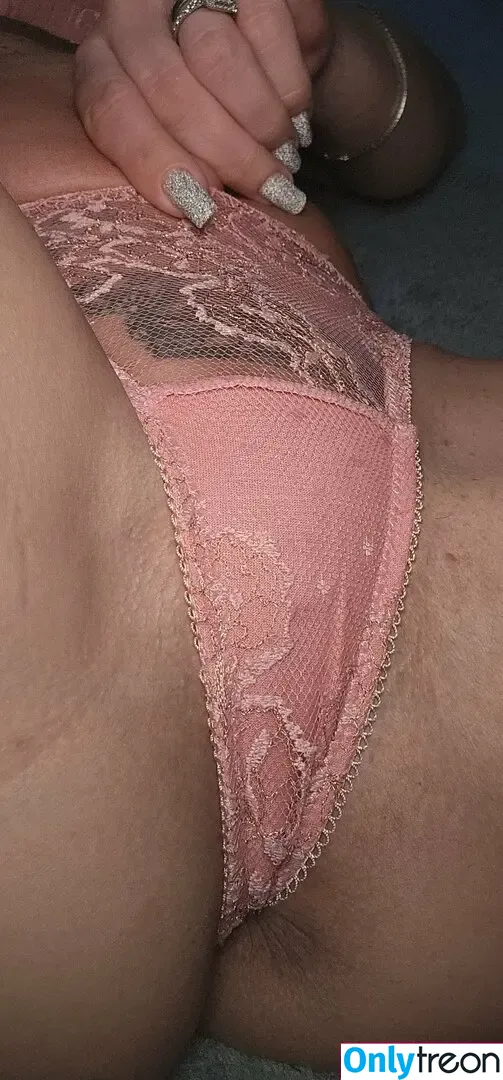 brithotwife nude photo #0086 (brit_hotwife)