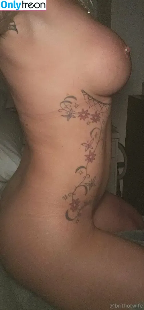 brithotwife nude photo #0095 (brit_hotwife)