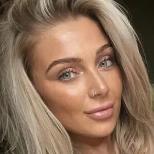 British Chicks / avablairxxx / baddestofbritain / princessxxlia_ nude photo #0004