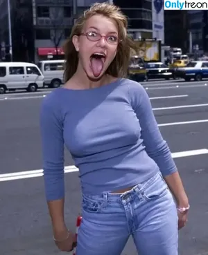 Britney Spears / britneyspears / xoxobritneyj nude photo #3470