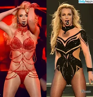 Britney Spears / britneyspears / xoxobritneyj nude photo #3525