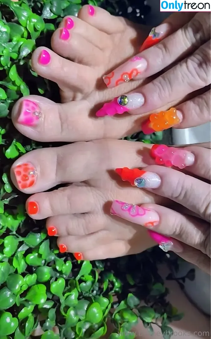 britneyathome nude photo #0173 (Britney Brooks / britneyathomex / britneybrooksxo)