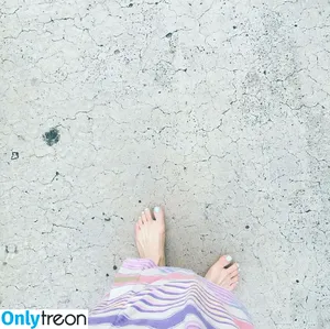 Britt Lower / brittle nude photo #0097