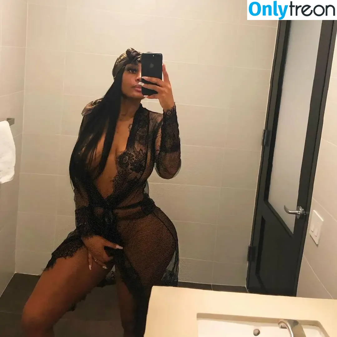 Brittany Kayek nude photo #0033 (bkellykaye / brittany kelly / brittkayek001 / ohh_kayeeee)