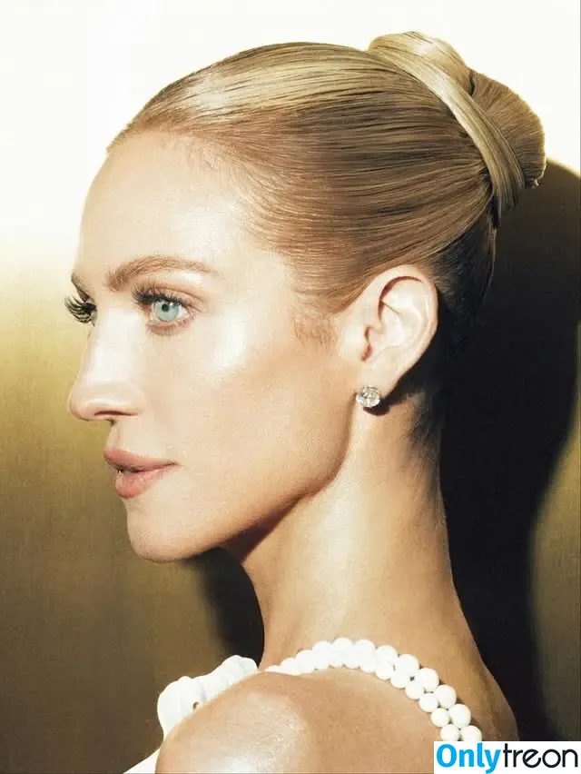 Brittany Snow голая photo #0251 (brittanysnow)