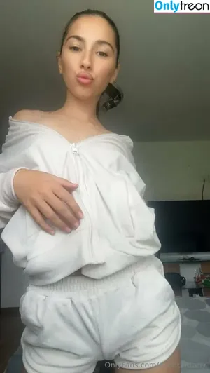  nude photo #0025
