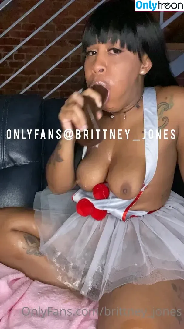 Brittney_jones голая photo #0048 (brittneyjonesshow_)