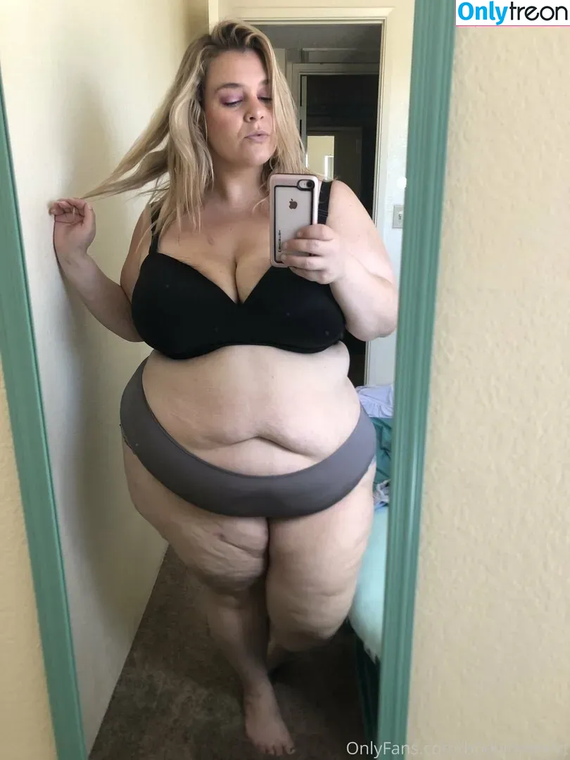 brittneyblisss nude photo #0099 (brittneybliss)