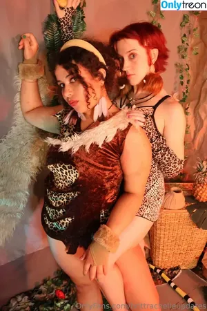 brittrachelleupdates / b_lareina nude photo #0327