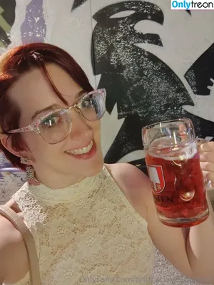 brittrachelleupdates / b_lareina nude photo #0360