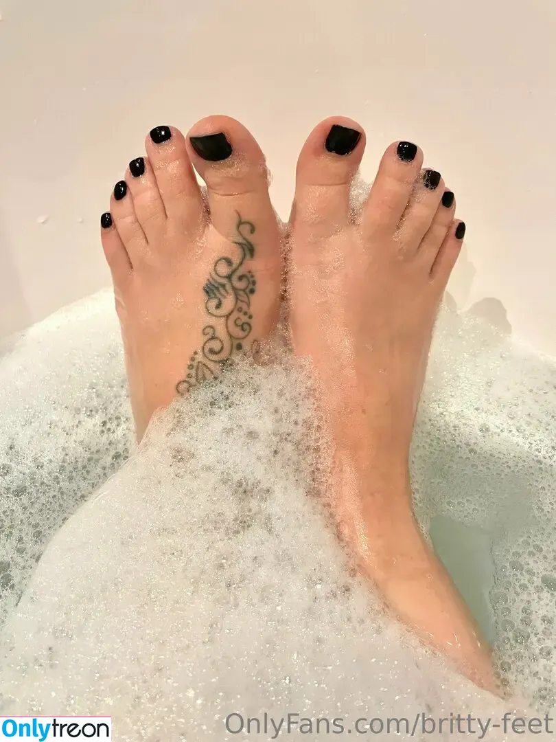 Britty-feet голая photo #0006 (brittanyfootpics)