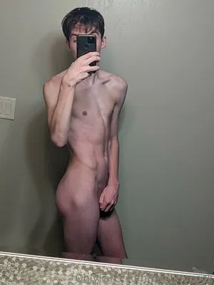  nude photo #0002