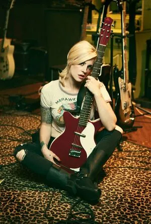 Brody Dalle / nerdjuice79 фото голая #0012