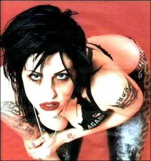 Brody Dalle / nerdjuice79 фото голая #0020