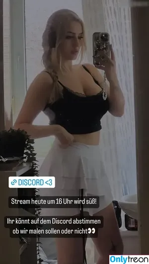 Brok3ndollz / emmo.ig / emmo.ig nude photo #0023