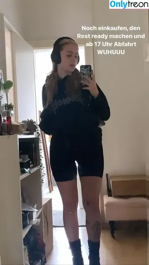 Brok3ndollz / emmo.ig / emmo.ig nude photo #0026