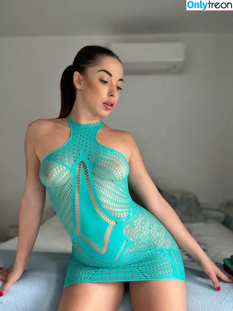 brokelynbabe nude photo #0039 (brokelynbabe)