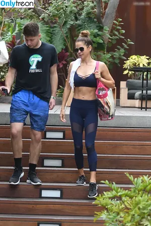 Brooke Burke / brookeburke фото голая #0771
