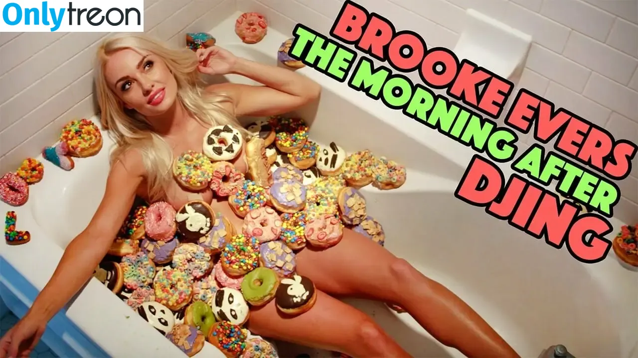Brooke Evers nude photo #0127 (DJ Model / brookeevers)