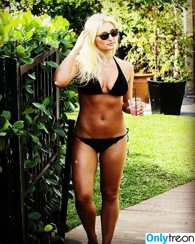 Brooke Hogan nude photo #0076 (mizzhogan / thekierahogan_)