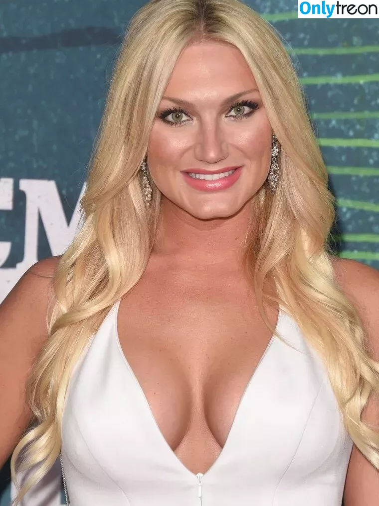 Brooke Hogan голая photo #0187 (mizzhogan / thekierahogan_)