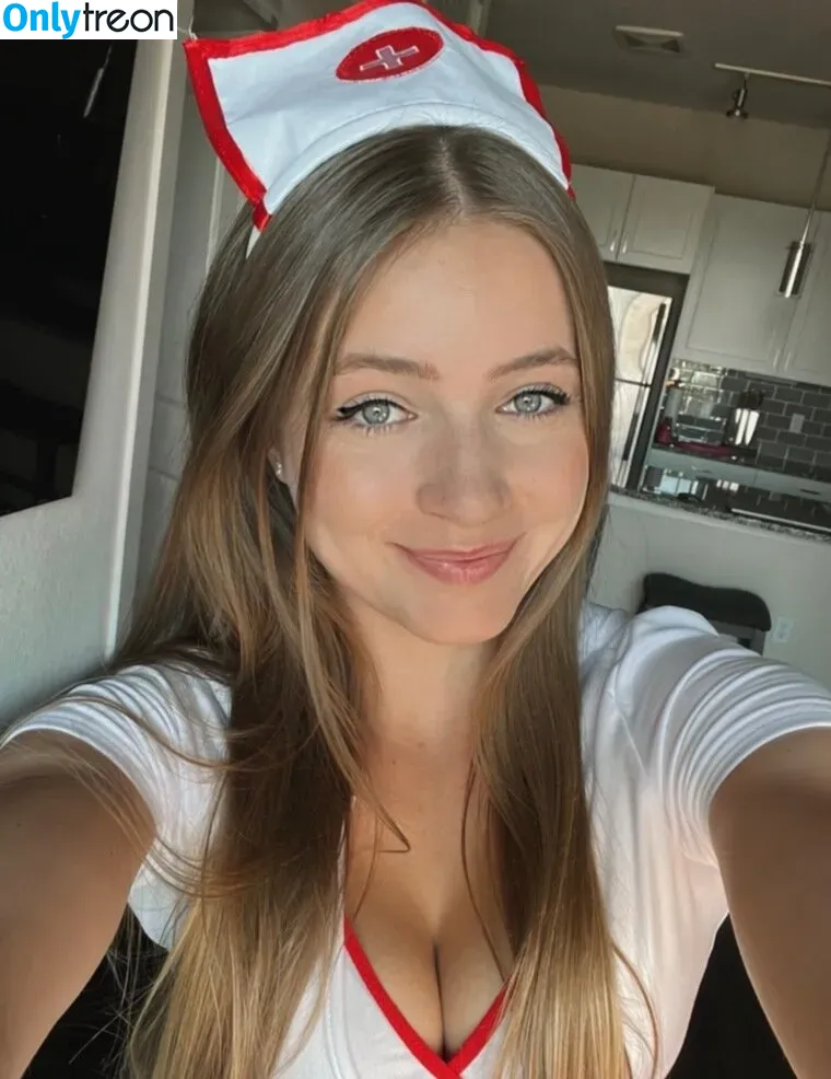 BrookeBlond голая photo #0006 (mileyfallon)