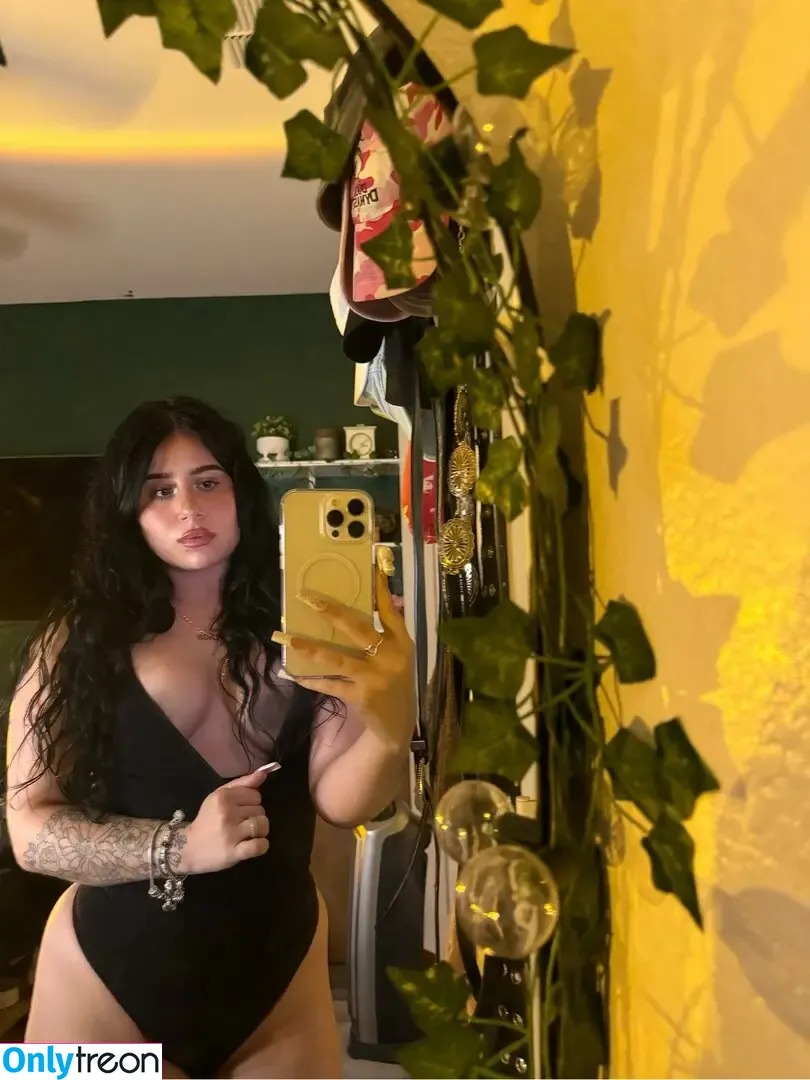 Brookekemeni голая photo #0002 (Brookekemeni)