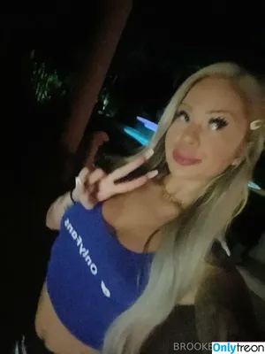 brookeshowsxx фото голая #4871