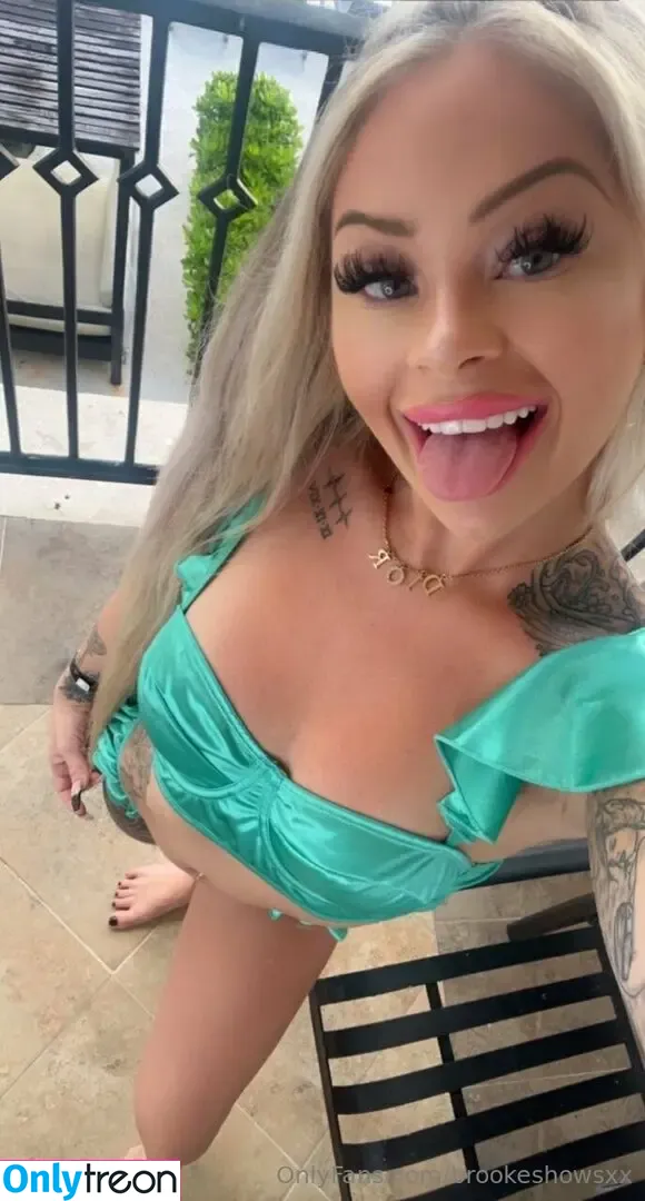 brookeshowsxx nude photo #4832 (brookeshowsxx)