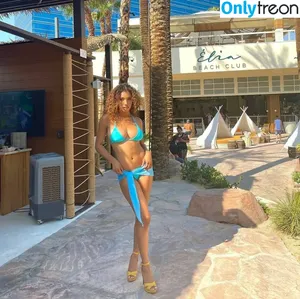 Brookliyn Wren / UFC Ring Girl / brookliyn_wren / helloBROOKLIYN фото голая #0364