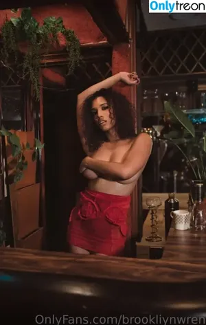 Brookliyn Wren / UFC Ring Girl / brookliyn_wren / helloBROOKLIYN фото голая #0537