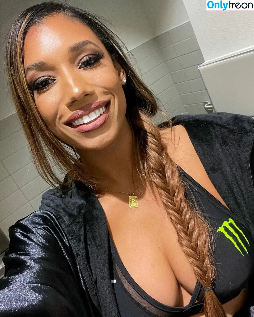 Brookliyn Wren nude photo #0343 (UFC Ring Girl / brookliyn_wren / helloBROOKLIYN)