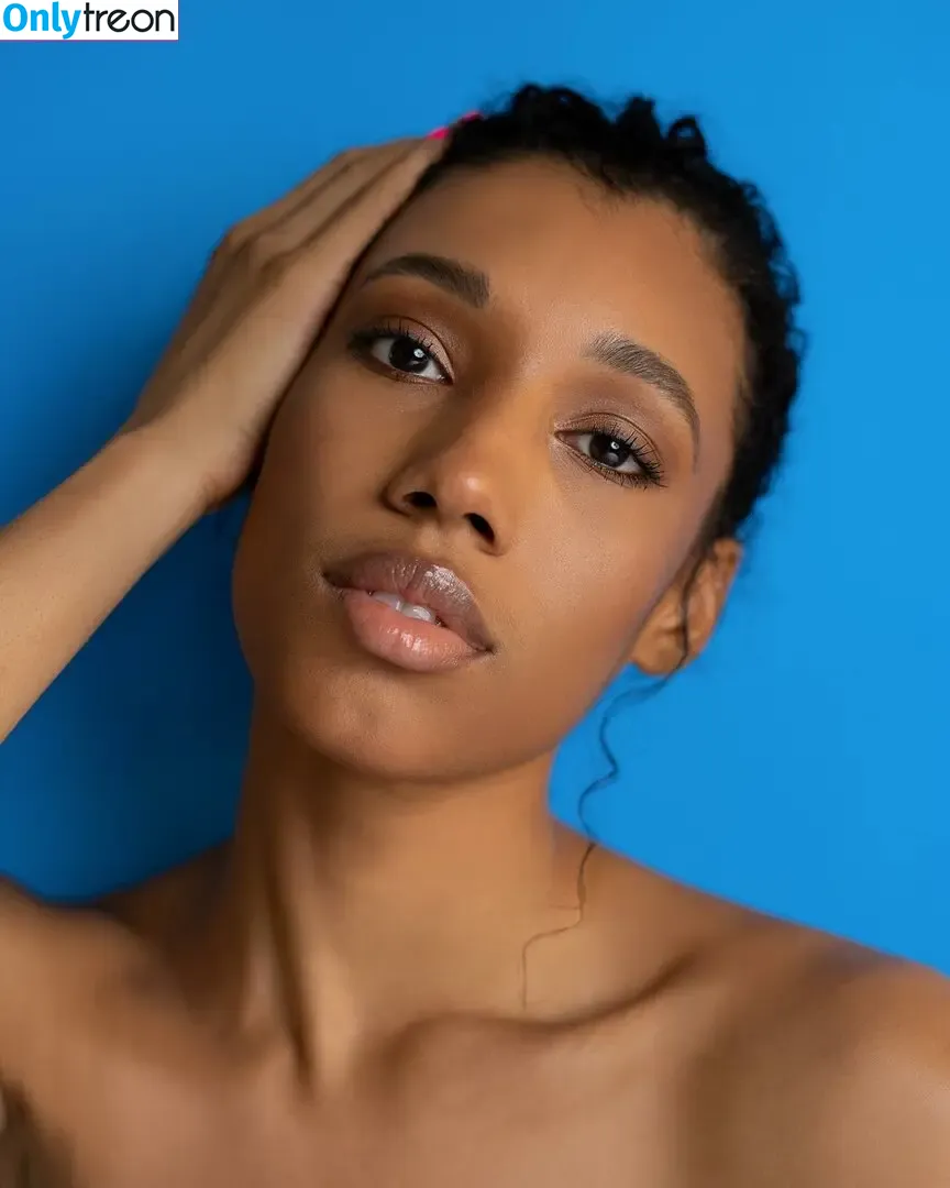 Brookliyn Wren nude photo #0383 (UFC Ring Girl / brookliyn_wren / helloBROOKLIYN)