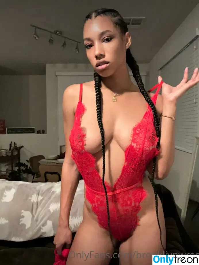Brookliyn Wren голая photo #0569 (UFC Ring Girl / brookliyn_wren / helloBROOKLIYN)
