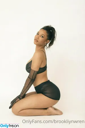 brookliynwren / brookliyn_wren nude photo #0191