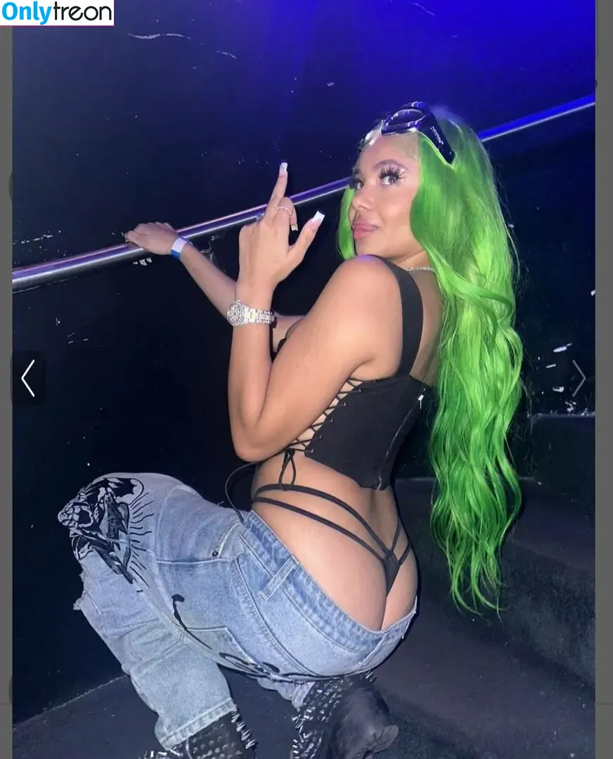 Brooklyn Queen nude photo #0005 (brooklynqueen03 / queenbrooklynx)