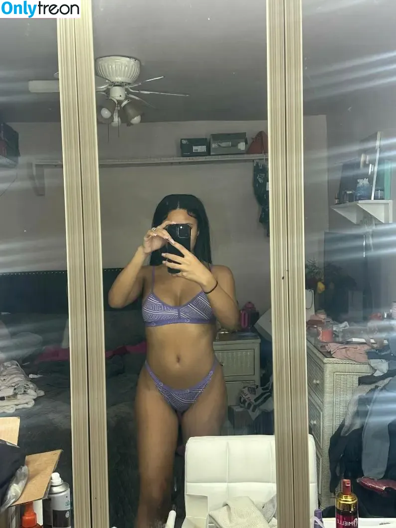 Brooklyn Queen nude photo #0007 (brooklynqueen03 / queenbrooklynx)