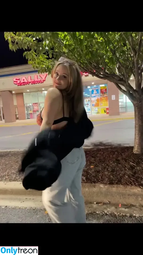 brooklynfigley nude photo #0075 (brooklyn_figley)