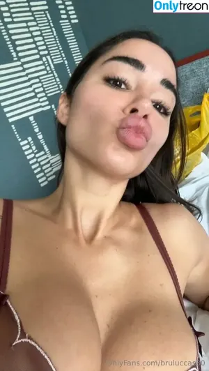 bruluccas30 / bruluccas nude photo #0010