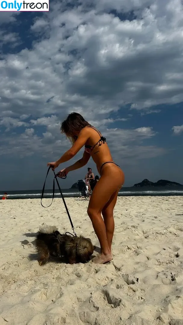 Bruna Griphao голая photo #0970 (brunagriphaoo)