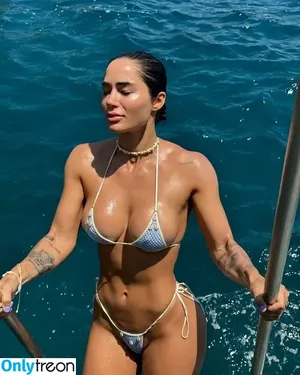 Bruna Luccas / bruluccas nude photo #0013