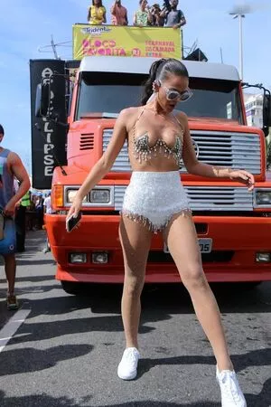 Bruna Marquezine / brumarquezine / brunamarquezine фото голая #0584