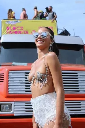 Bruna Marquezine / brumarquezine / brunamarquezine фото голая #0587