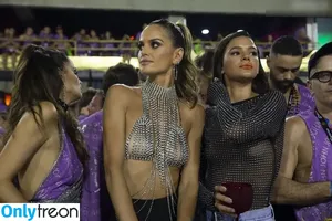 Bruna Marquezine / brumarquezine / brunamarquezine фото голая #0670