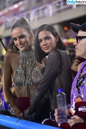 Bruna Marquezine / brumarquezine / brunamarquezine фото голая #0671