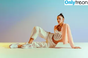 Bruna Marquezine / brumarquezine / brunamarquezine фото голая #0717