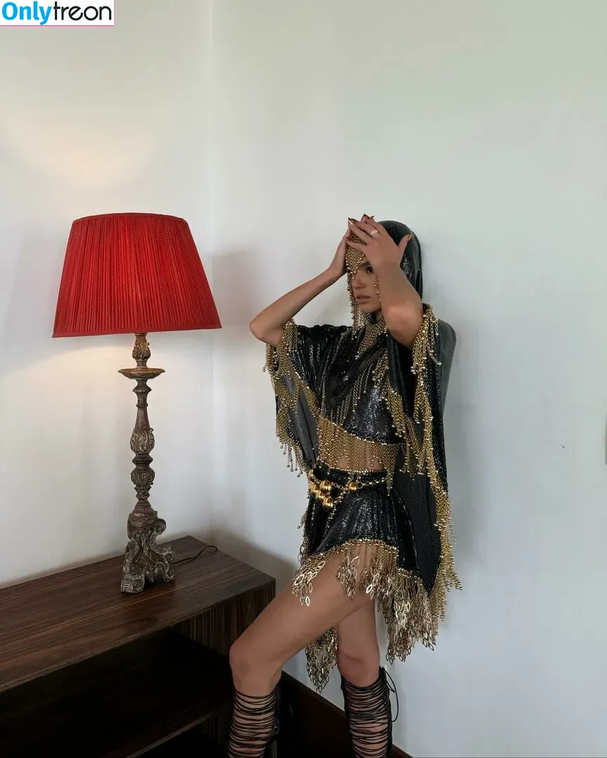 Bruna Marquezine голая photo #0306 (brumarquezine / brunamarquezine)