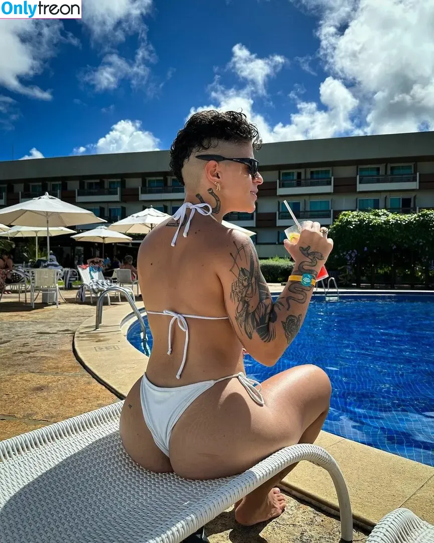 Bruna Pinheiro nude photo #0022 (ppinheirobruna)