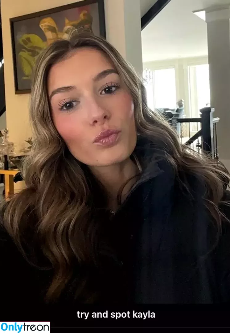brunettestarbucksaddict nude photo #0030 (brunettestarbucksaddict)