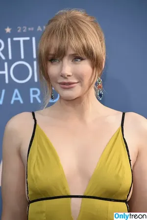 Bryce Dallas Howard / brycedhoward nude photo #0912